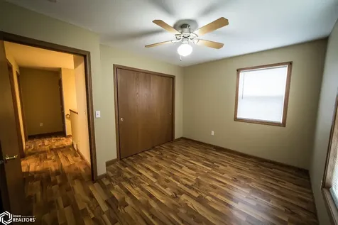 1842 S Rhode Island Court Mason City IA 50401