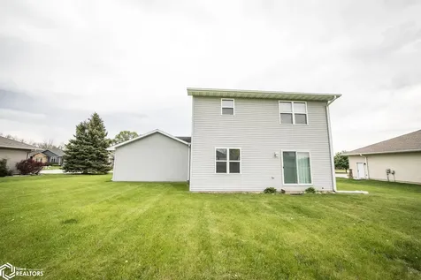 1842 S Rhode Island Court Mason City IA 50401