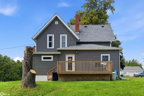 614 Grace Street Gladbrook IA 50635