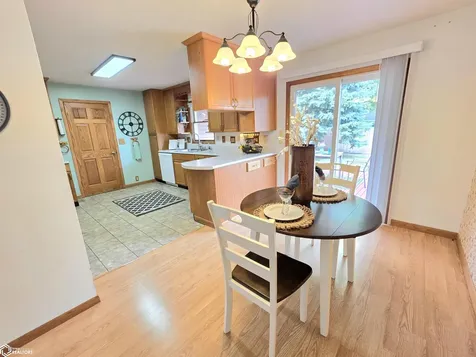254 Parkridge Drive Mason City IA 50401
