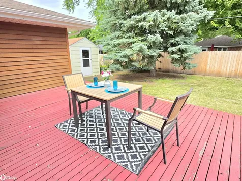 254 Parkridge Drive Mason City IA 50401