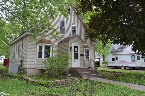 925 N Jefferson Avenue Mason City IA 50401