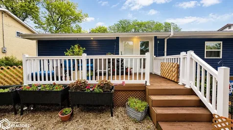 1820 S Coolidge Avenue Mason City IA 50401