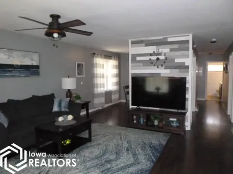 409 Spring Street West Burlington IA 52655