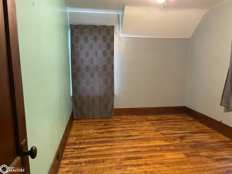 1026 Summer Street Grinnell IA 50112