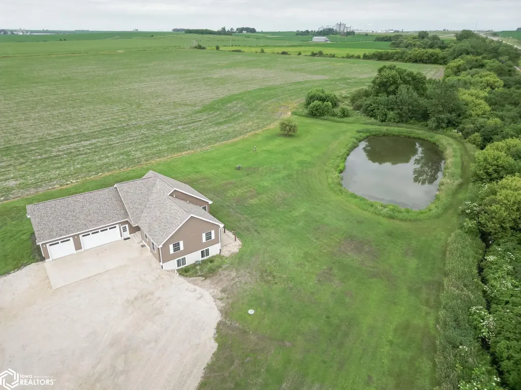 2635 Highway 24 New Hampton IA 50659