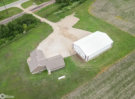 2635 Highway 24 New Hampton IA 50659