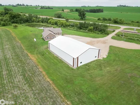 2635 Highway 24 New Hampton IA 50659