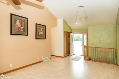 2635 Highway 24 New Hampton IA 50659