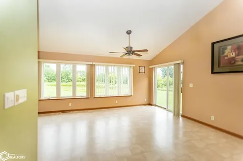 2635 Highway 24 New Hampton IA 50659