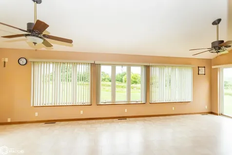 2635 Highway 24 New Hampton IA 50659