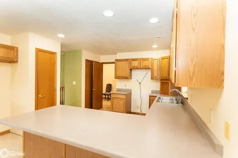 2635 Highway 24 New Hampton IA 50659