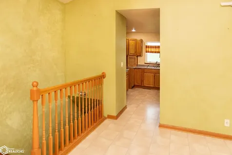 2635 Highway 24 New Hampton IA 50659