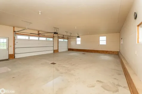 2635 Highway 24 New Hampton IA 50659