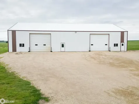 2635 Highway 24 New Hampton IA 50659