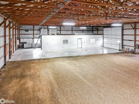 2635 Highway 24 New Hampton IA 50659