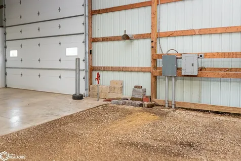 2635 Highway 24 New Hampton IA 50659