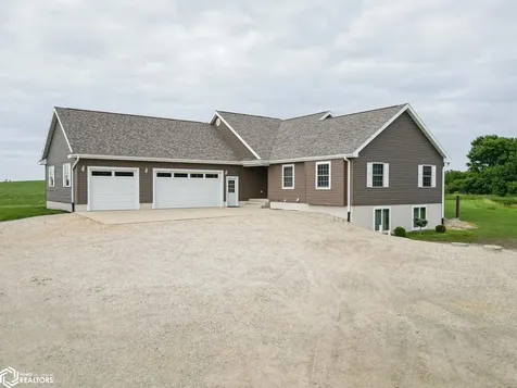 2635 Highway 24 New Hampton IA 50659