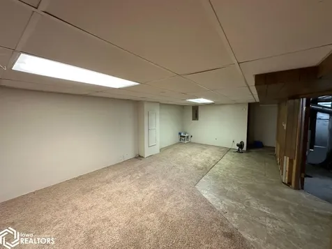 1816 Greenwood Drive Ottumwa IA 52501