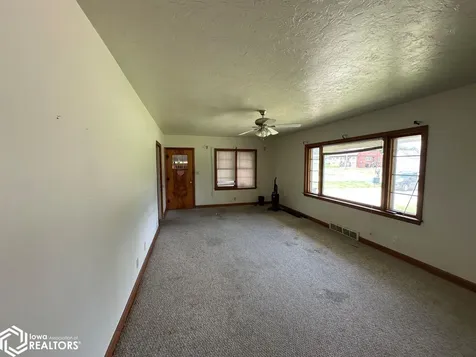 1816 Greenwood Drive Ottumwa IA 52501