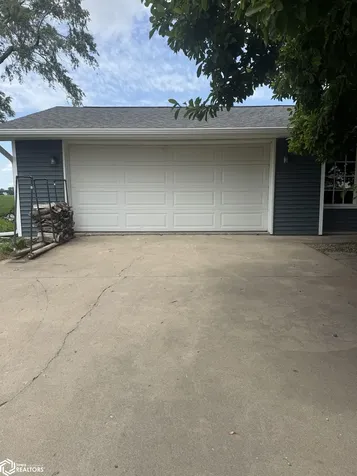 2537 Quail Avenue Oskaloosa IA 52577