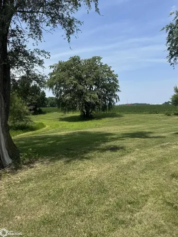 2537 Quail Avenue Oskaloosa IA 52577