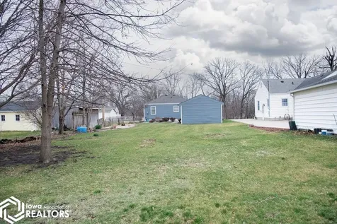 331 Mc Kinley Avenue Ottumwa IA 52501