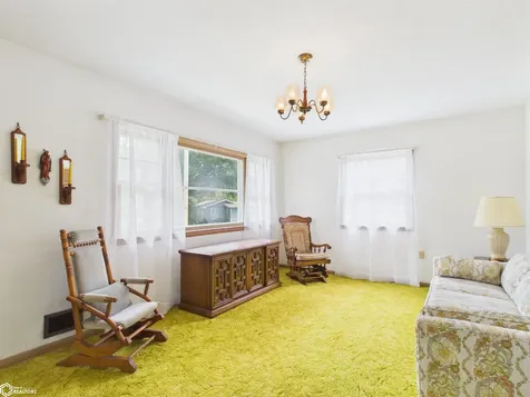 16 Carter Court Ottumwa IA 52501