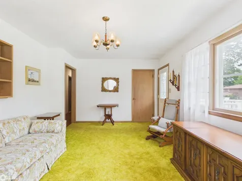 16 Carter Court Ottumwa IA 52501