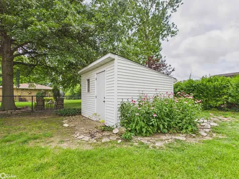 16 Carter Court Ottumwa IA 52501