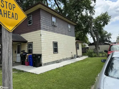 818 E Finley Avenue Ottumwa IA 52501