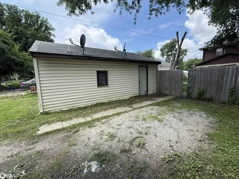 818 E Finley Avenue Ottumwa IA 52501