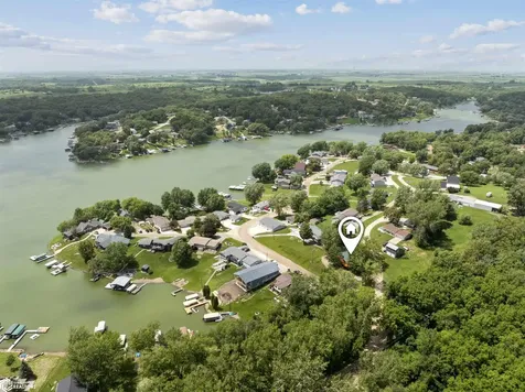 345 Center Point Drive Montezuma IA 50171