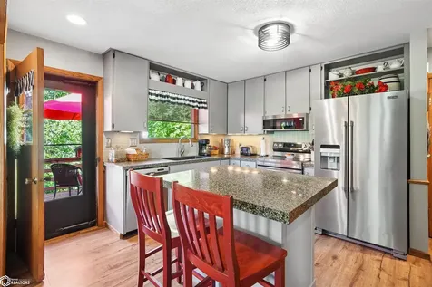 1120 W Olive Street Marshalltown IA 50158