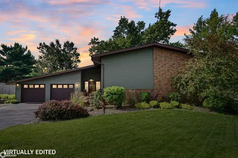 1120 W Olive Street Marshalltown IA 50158
