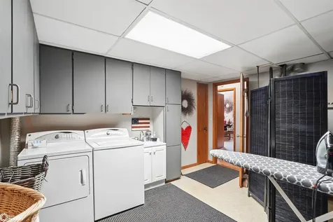 1120 W Olive Street Marshalltown IA 50158