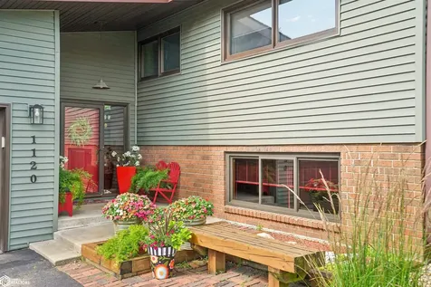 1120 W Olive Street Marshalltown IA 50158