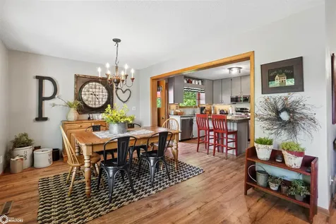 1120 W Olive Street Marshalltown IA 50158