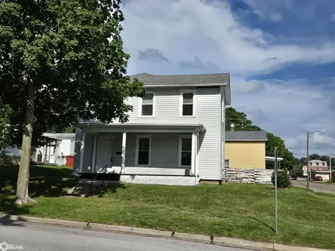 902 N 8th Street Burlington IA 52601