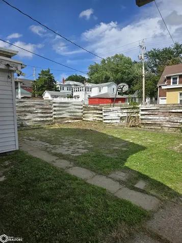 902 N 8th Street Burlington IA 52601