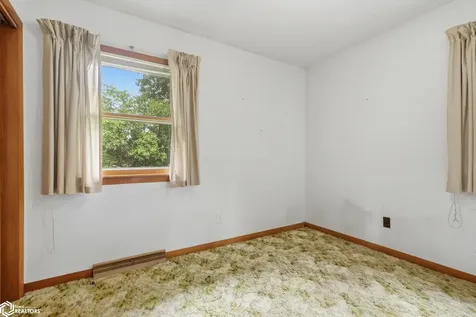 1735 Weimer Street Burlington IA 52601
