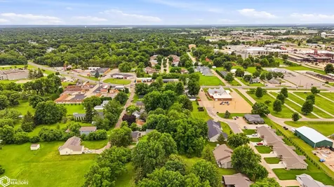 1735 Weimer Street Burlington IA 52601