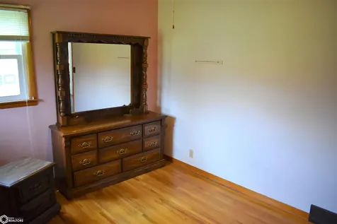 2409 Ellis Avenue Iowa Falls IA 50126