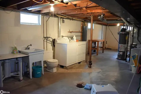 2409 Ellis Avenue Iowa Falls IA 50126