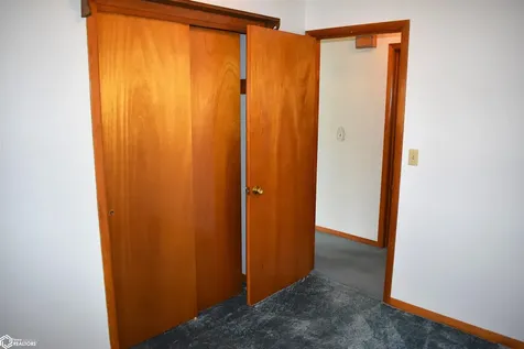 2409 Ellis Avenue Iowa Falls IA 50126