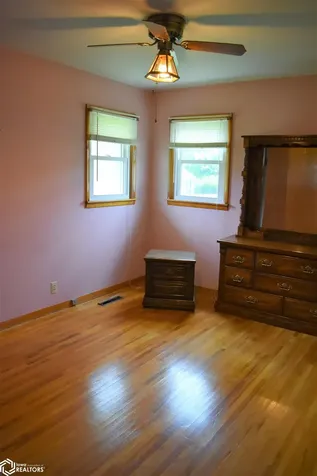 2409 Ellis Avenue Iowa Falls IA 50126