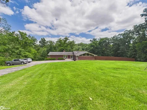 2 Birchwood Hill Drive Ottumwa IA 52501