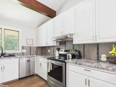 2 Birchwood Hill Drive Ottumwa IA 52501