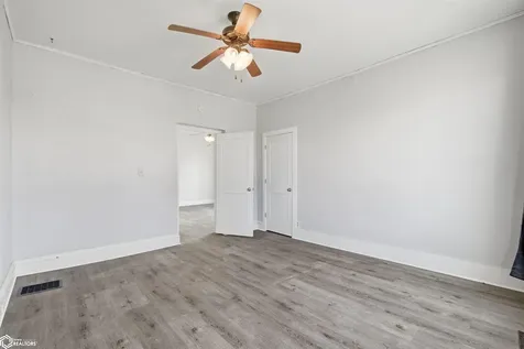 415 E Main Street Montezuma IA 50171