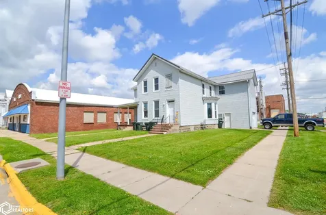 415 E Main Street Montezuma IA 50171